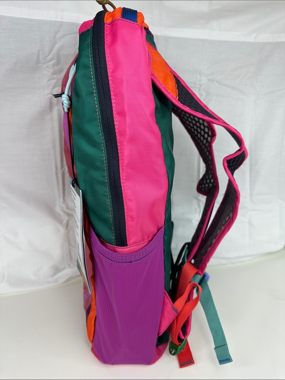 Cotopaxi Batac Del Día 16L Backpack One-of-a-Kind Multicolor Lightweight Daypack - Picture 3 of 7